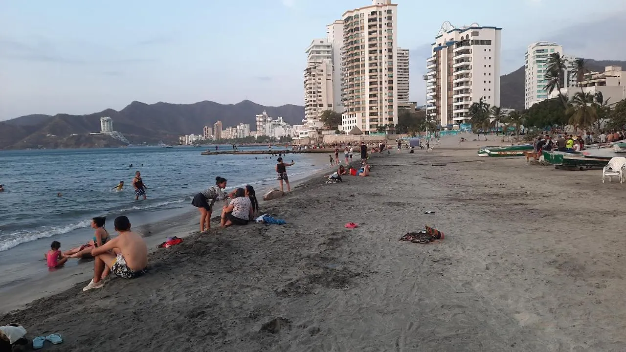 Apartamentos En El Rodadero Sur- Ed San Jose Santa Marta